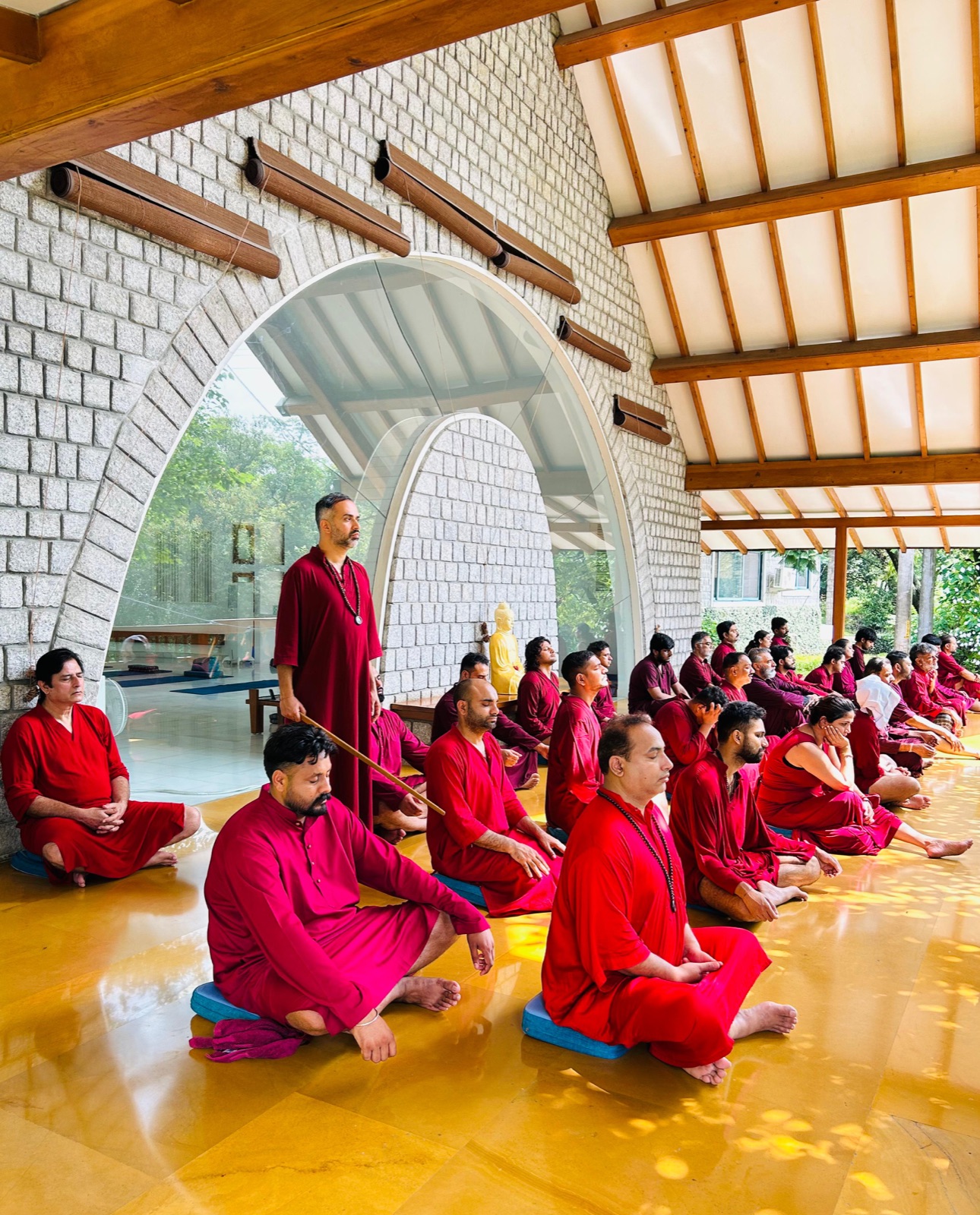 Ahlaad Retreats — Group meditation